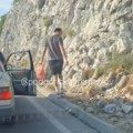 Putnik satima čekao na granici, pa izašao iz auta: Uradio je nešto neočekivano i oduševio region "Ovo je gest vredan…