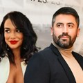 (Foto) rađenova bivša U smelom kupaćem: Milica Ristić uživa za sve pare: Slikala se kraj bazena, pokazala zanosne obline