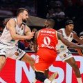 Kombinacija zvižduka i aplauza Guduriću