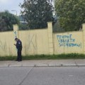 Zgrada ambasade BiH u Podgorici išarana sramotnim grafitima o Srebrenici