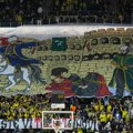 Навијачи из Србије подржали Фенербахче против Партизана, појавила се застава на трибинама