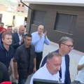 Vučić obišao radove na novom hirurškom bloku Opšte bolnice u Novom Pazaru