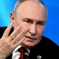 Putin: Vučić vodi uravnoteženu politiku ─ nadamo se da će biti premijer Srbije