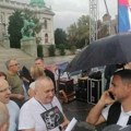 Tviteraši podsetili na izjavu Vučića i poručili: Sklanjajte kučiće, na protestu opozicije govorio i Srđan Milivojević…