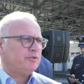 "OVOM KAMPANJOM možemo SMANJITI BROJ stradalih NA PUTEVIMA" Ministar Vesić: Nadam se da će naučiti da koriste auto-puteve