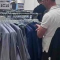Samo široko, samo Boss! Aleksić i dalje fura stare navike iz G-17, snimljen u najskupljoj prodavnici odeće u Beogradu (foto)