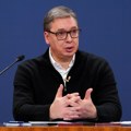 Vučić: "Preuzeli smo zastavu Ekspa"; "Čudo neviđeno tamo niče, obilaziću gradilište i u drugoj i trećoj smeni"