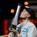 Ribakina prvi put "duplirala" turnir! Veliki uspeh za drugu teniserku sveta