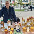 Održan četvrti „Sajam meda i cveća“ u Leskovcu povodom „Dana planete Zemlje“