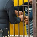 Jeziv snimak: Dečak (11) kamionetom uleteo među budističke vernike, najmanje devet mrtvih