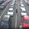 (Foto) Gužve na granici! Putnici na ovim prelazima čekaju satima: Objavljeno i hitno upozorenje AMSS