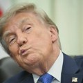 Akcije kompanije Trump Media pale 8% nakon objave podataka o gubicima od 238 miliona dolara u drugom kvartalu