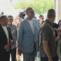 Вучић игнорисао Тончева у покушају да разговарају: Нека те Новице, то ти са Ружићем и Дачићем