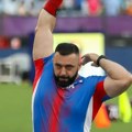 Чувени српски атлетичар оженио младу докторку, Асмир Колашинац открио неостварену животну жељу
