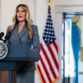 Bela kuća: Melanija Tramp posredovala za primirje u gradu u Ukrajini da bi se evakuisali civili