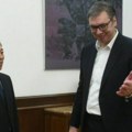 Zahvalan sam Kini i radujem se skorom susretu sa sijem: Predsednik Vučić se sastao sa članovima Komunističke partije Kine…
