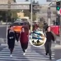 Uznemirujući snimak terorističkog napada u Jerusalimu Tela ubijenih po putu, ljudi vrište i beže