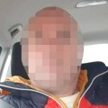 FOTO Ovo je otac monstrum iz Novog Pazara: Godinama zlostavljao ćerku, sve snimao telefonom pa fotografije slao pedofilima