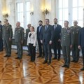 Vučević uručio ukaze o unapređenju oficirima Vojske Srbije