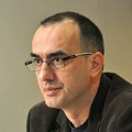 Dinko Gruhonjić verbalno napadnut na ulici na Limanu