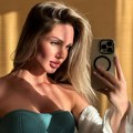 Prelepa voditeljka dala otkaz zbog igrača Zvezde: Od njenih slika zastaje dah FOTO