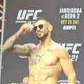 Ekskluzivno! Rakić se prekrstio, stao pred Murzakanova poslednji put pred UFC 321, pa ga "zaledio"
