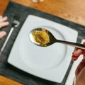 Nova studija otkriva: Ova namirnica može pomoći u uklanjanju mikroplastike iz organizma