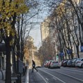 Manji porast temperature i duži sunčani periodi, ponegde slabe padavine