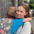 (Video) "Pozvala me je starija ćerka i rekla samo jedno..." Majka devojčice (9), koja je pronađena u Novom Sadu, otkrila za…