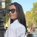 Napravila opšti haos na ulicama Pariza Marija Karan obukla tanga farmerke, svi kažu da za ovo baš treba hrabrosti: Nema ko se…