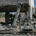 BLISKOISTOČNI SUKOB Na nišanu tankeri u Ormuskom moreuzu; Pariz traži gonjenje izraelskih doseljenika