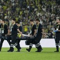 Jezive scene u Istanbulu - as Fenerbahčea se srušio na teren! VIDEO