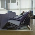Počela predizborna tišina pred ponovljeno glasanje na 53 biračka mesta Predizborna tišina počela je u ponoć, uoči ponavljanja…
