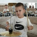 "Što je Novak sa reketom to je Voja za bubnjevima": Mali genije (4) zaludeo Srbiju, sve je počelo s escajgom