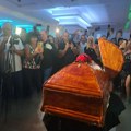 Најморбиднија журка у Србији: Торта у облику ковчега прободена глоговим колцем и хостесе у улози ожалошћене фамилије