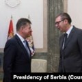 Lajačak i Vučić razgovarali u Davosu o odnosima Srbije i Kosova