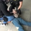 Hapšenje u Novom Sadu Drogiran muškarac udario policajca!