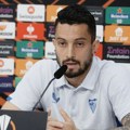 Al Nasr raskinuo ugovor sa brazilskim fudbalerom Aleksom Telesom