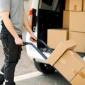 Zašto paket nije stigao na adresu? Kurirska služba upozorava: Ovo su greške pri pakovanju koje mogu zaustaviti vašu…