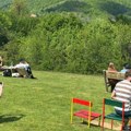 Poklon vikend za samohrane majke: Nesebičnost jedne porodice u podnožju Rudnika