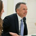 Vitkof sleteo u Moskvu, na aerodromu ga dočekao Dimitrijev