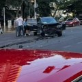 Sumanuto proletanje kroz crveno u Vojvode Stepe: Stranac se zakucao u automobil u kom je bilo dece?!