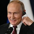 Ekstaza u Moskvi, slave pobedu Rusije! "Tramp je ovo uradio samo za Putina": Za Evropu stigla zlokobna poruka