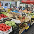Cene proizvoda na užičkoj Zelenoj pijaci „Lipa“,