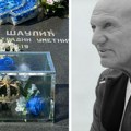 Pogledajte nestvarno vrednu stvar ostavljenu na grob Šabana Šaulića: Optočena draguljima, u posebnoj je kutiji