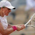 WTA - Švjontek izgubila, ali i dalje neprikosnovena na vrhu