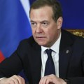 Medvedev upozorava: Najrealniji rizik od sukoba Rusije i NATO još od perioda kubanske krize