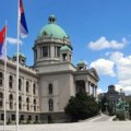 "Razgovaraću sa svim listama" Vučić: Izborni proces se završava za desetak dana