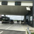 AMSS: Promenljivi uslovi vožnje, na Batrovcima i Kelebiji kamioni čekaju sat vremena