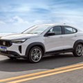 Novi Fiat Fastback pozajmljuje rešetke od Maseratija FOTO